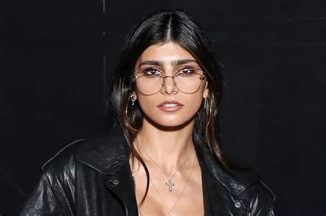 mia khalifa playboy|Porn Actor Mia Khalifa Dropped by Playboy Over ‘Disgusting and .